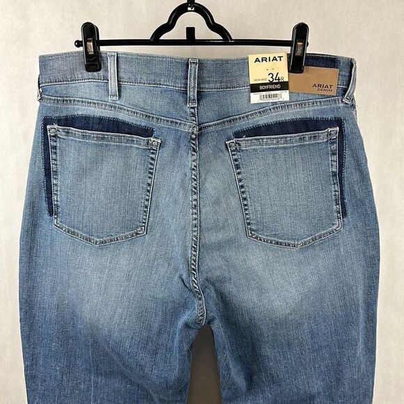 NWT Ariat Boyfriend Denim Jeans High Rise Bombshell - Picture 5 of 7